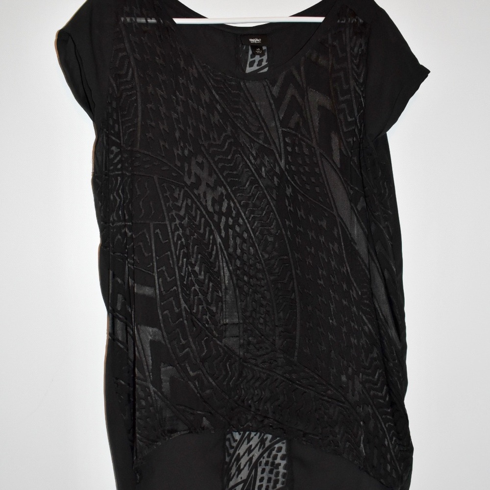 Short sleeve high low blouse